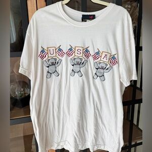 Vintage 80s USA Teddy bears embroidered applique flags short sleeve tee american